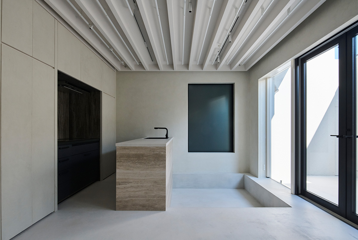E_Daughter’s-residence