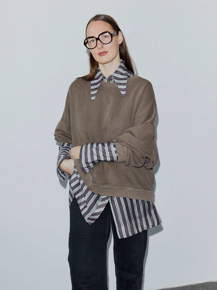 Kika_Portrait-2_Dennis-Morton